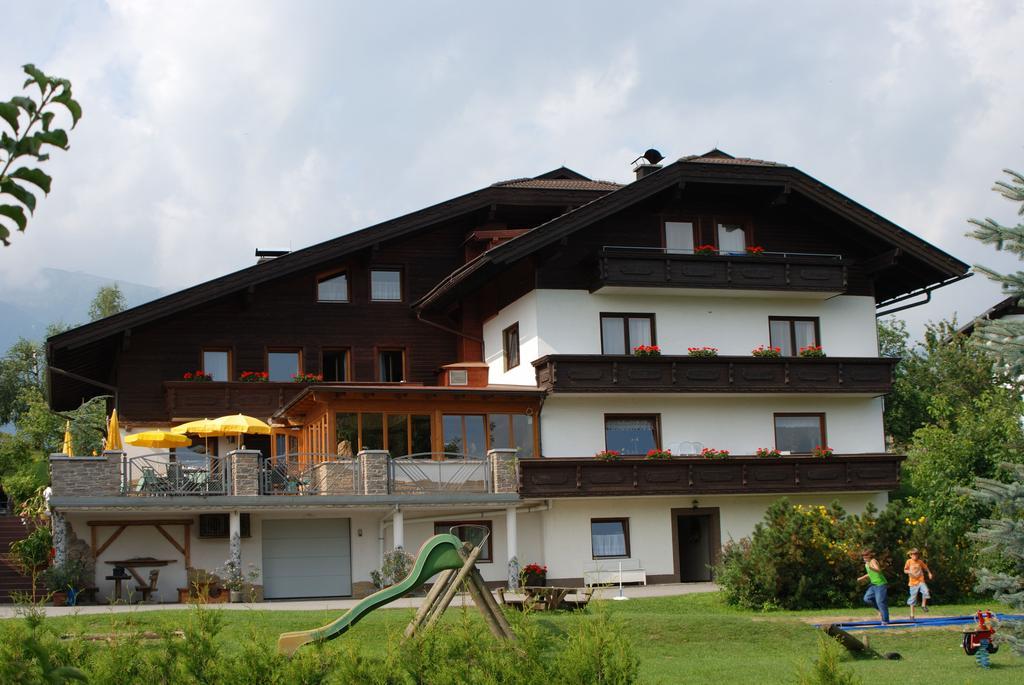 Familiengasthof St. Wolfgang ชปิททาลอันแดร์เดรา ภายนอก รูปภาพ